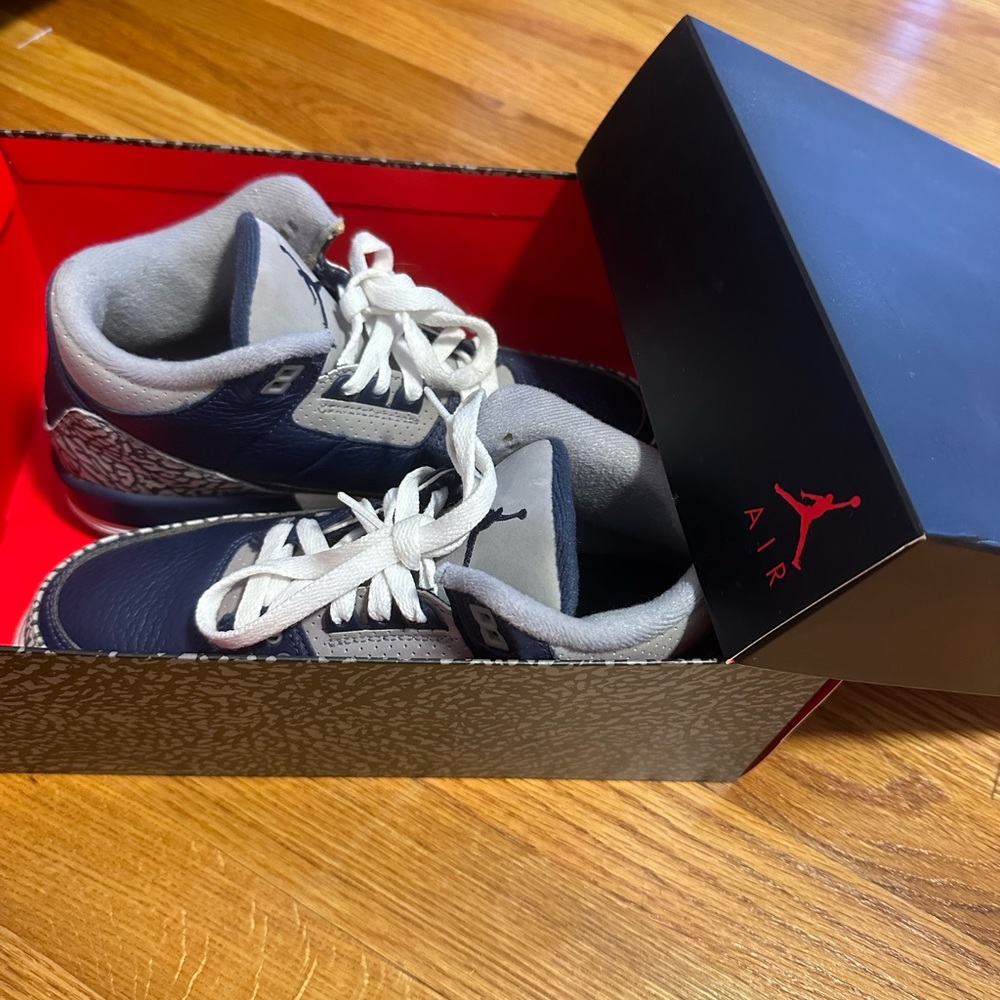 Georgetown Air Jordan 3 Retro